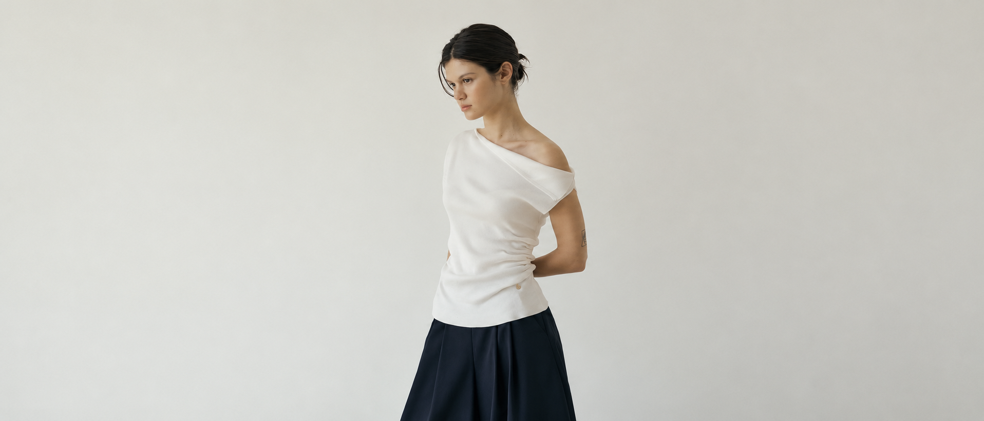 Modern women's fashion styling