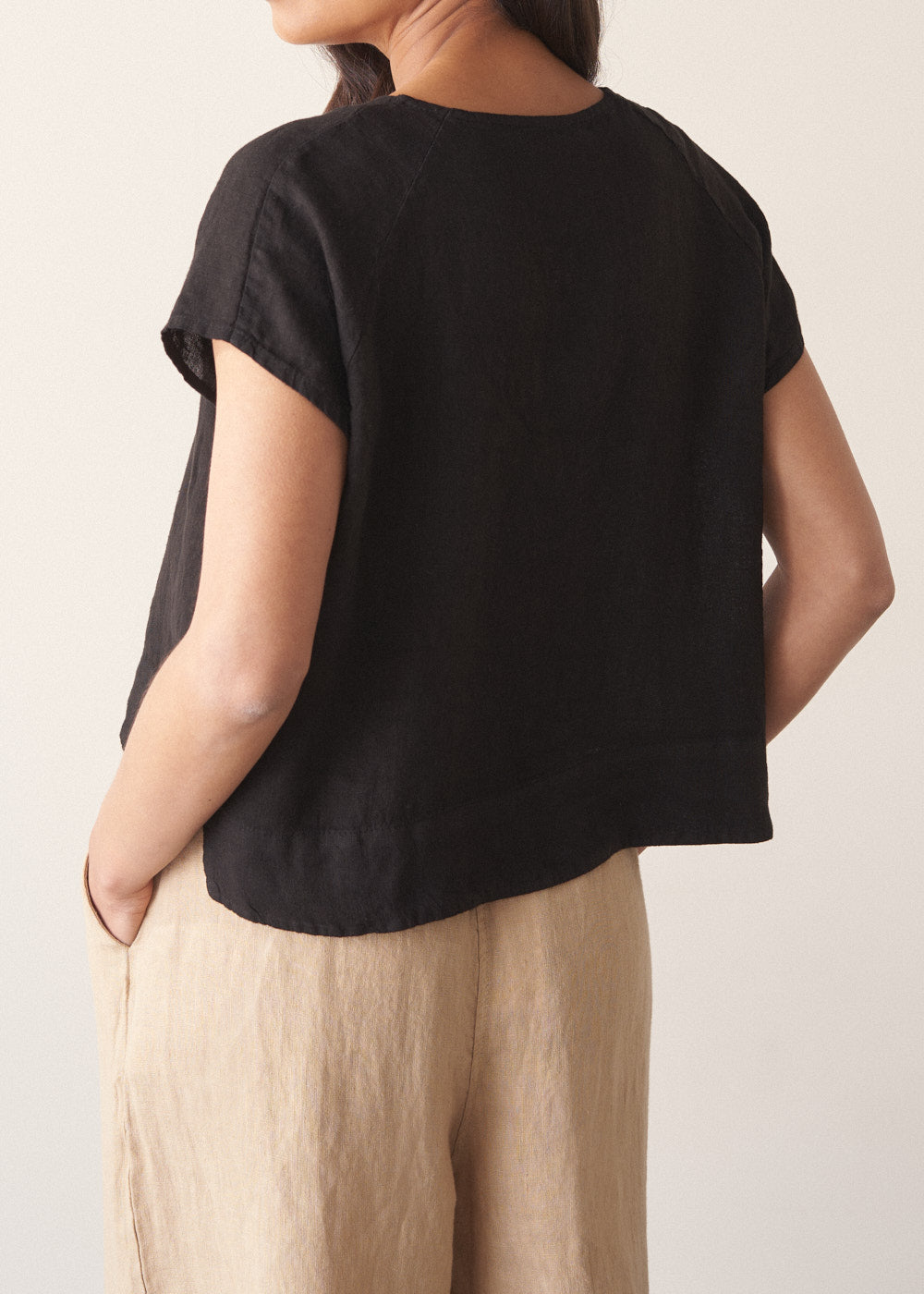 Black Cap Sleeve Linen Top - Image 2
