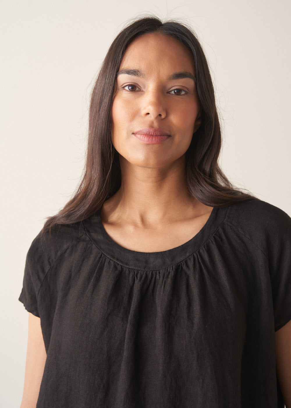 Black Cap Sleeve Linen Top - Image 3